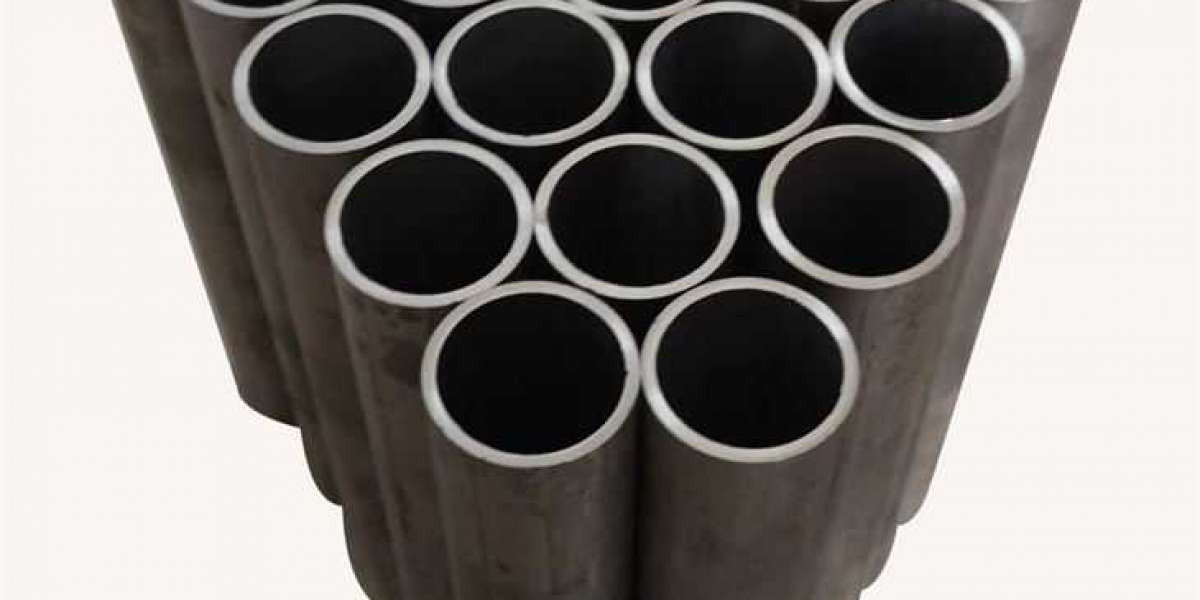 What are the advantages of titanium tubes in desalination equipment? _ White copper